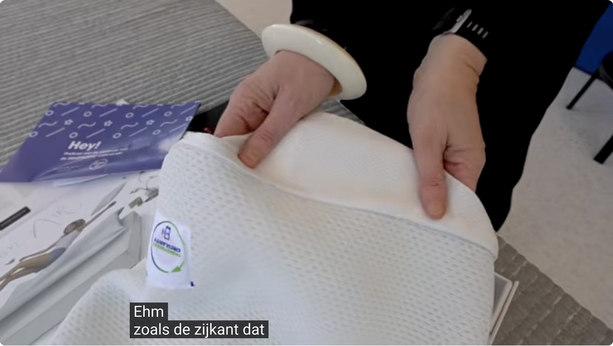 Watch the Bekaert Deslee video